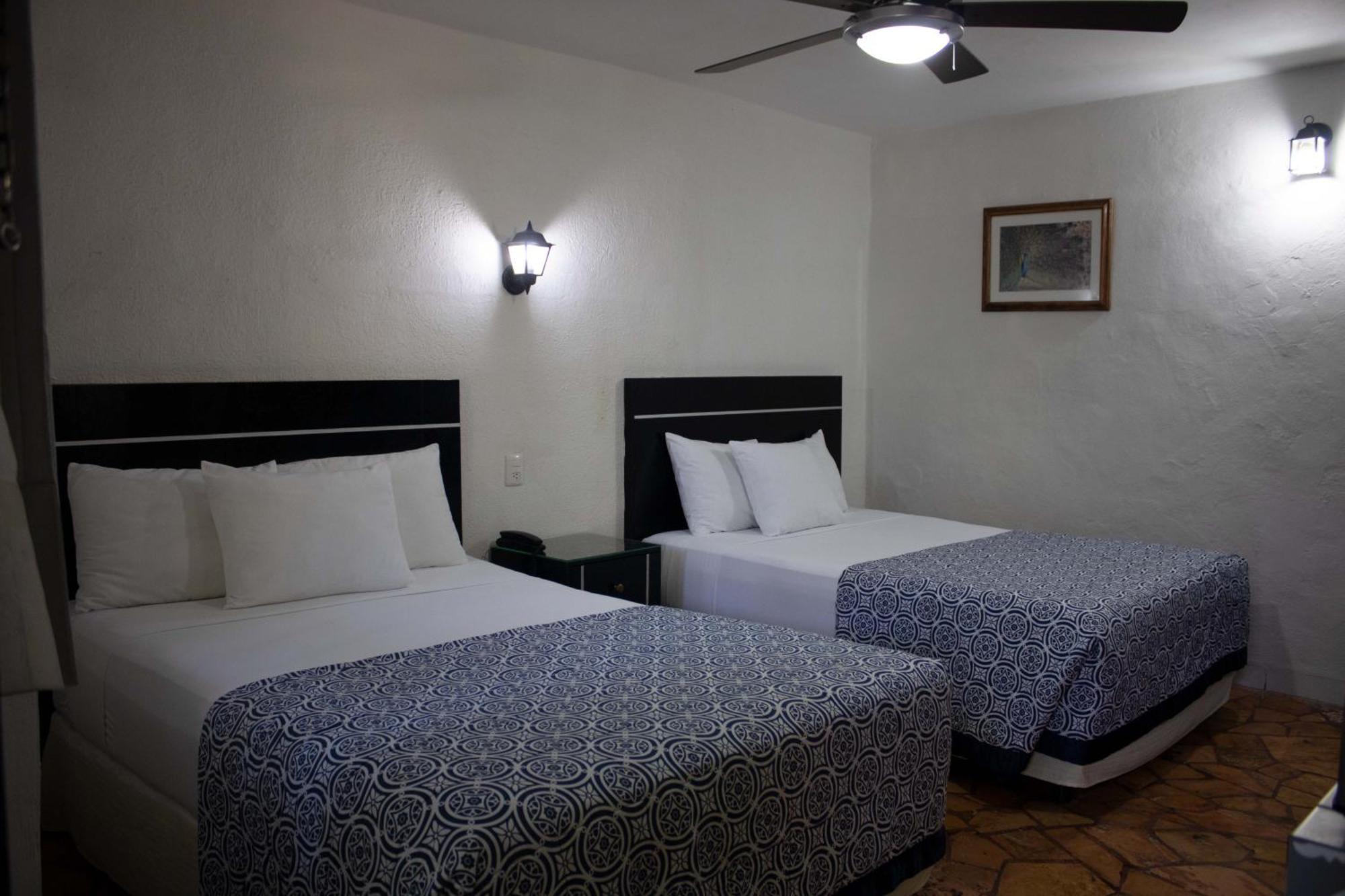Hotel Santa Ana เมริดา ภายนอก รูปภาพ
